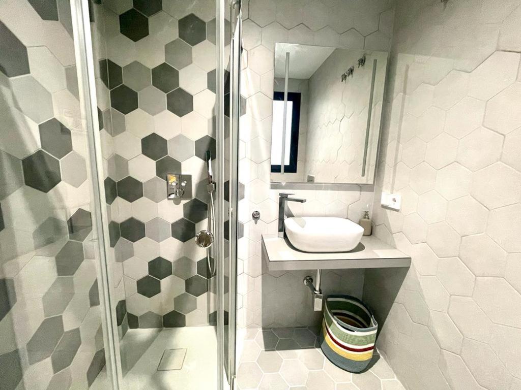 Eva Recommends Soho Alameda Apartment เซบีญา ภายนอก รูปภาพ