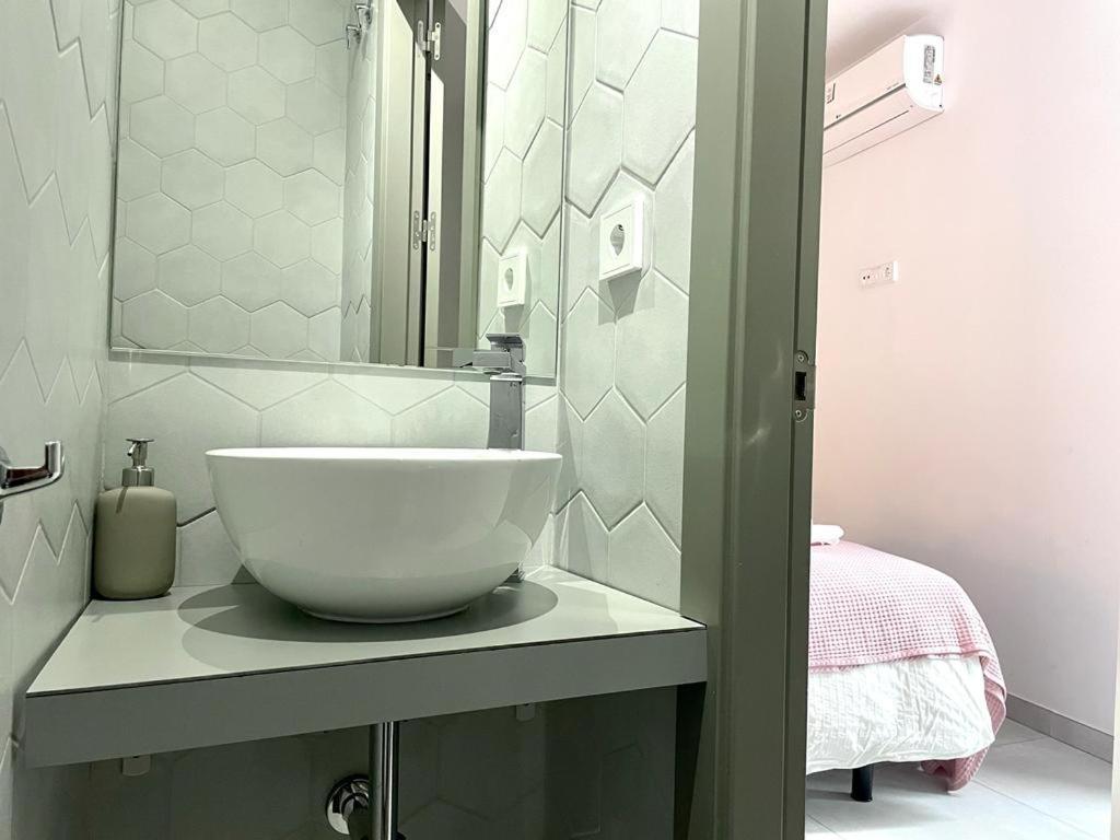 Eva Recommends Soho Alameda Apartment เซบีญา ภายนอก รูปภาพ